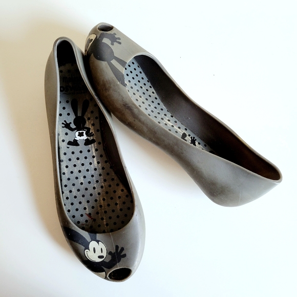 Melissa + Oswald Ultragirl Grey Disney Flats Shoes - Picture 4 of 8
